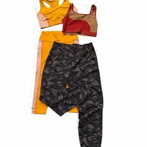 Fabletics bundle - Camouflage Jogger Pants